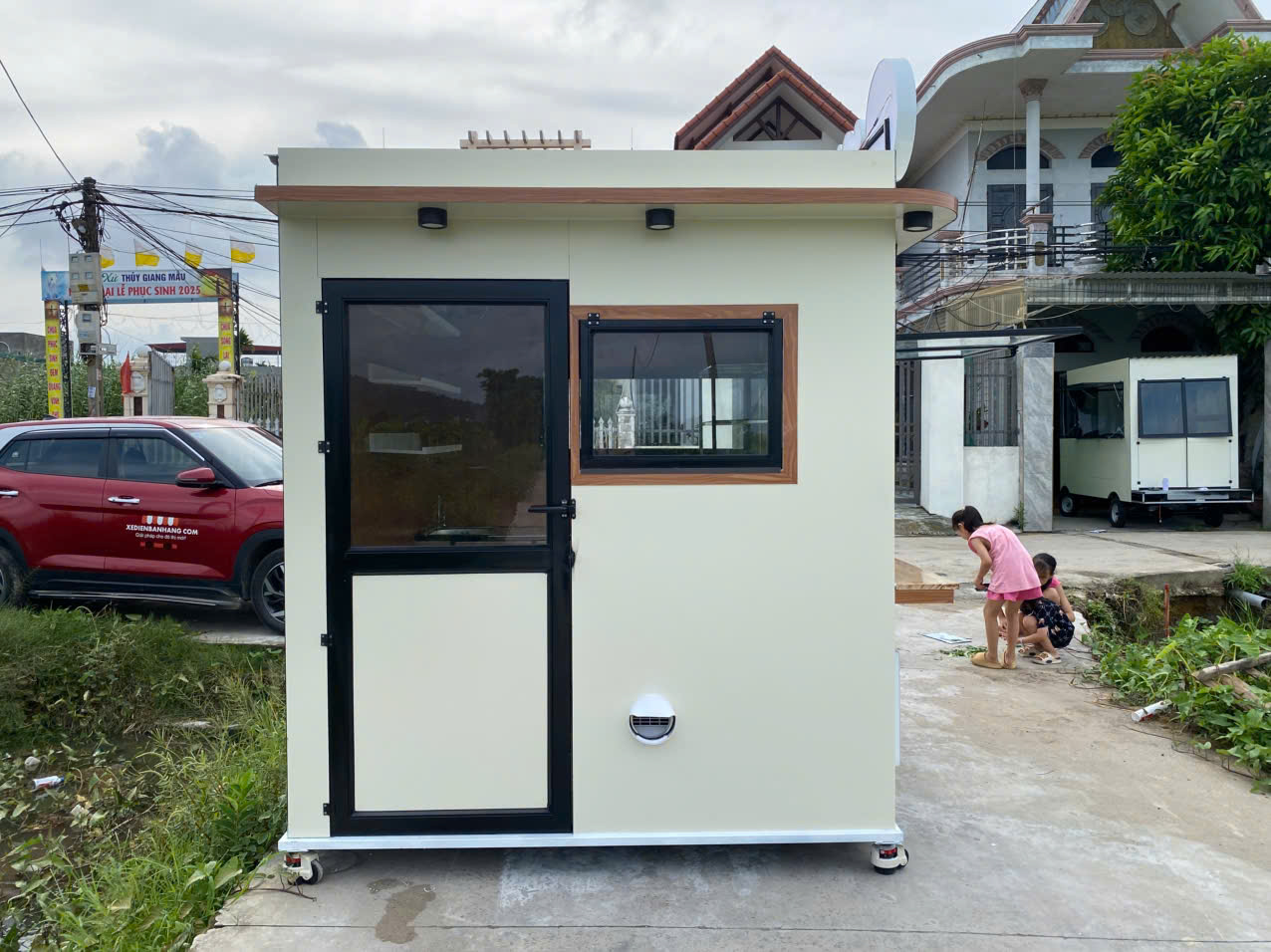 xe điện bán hàng/